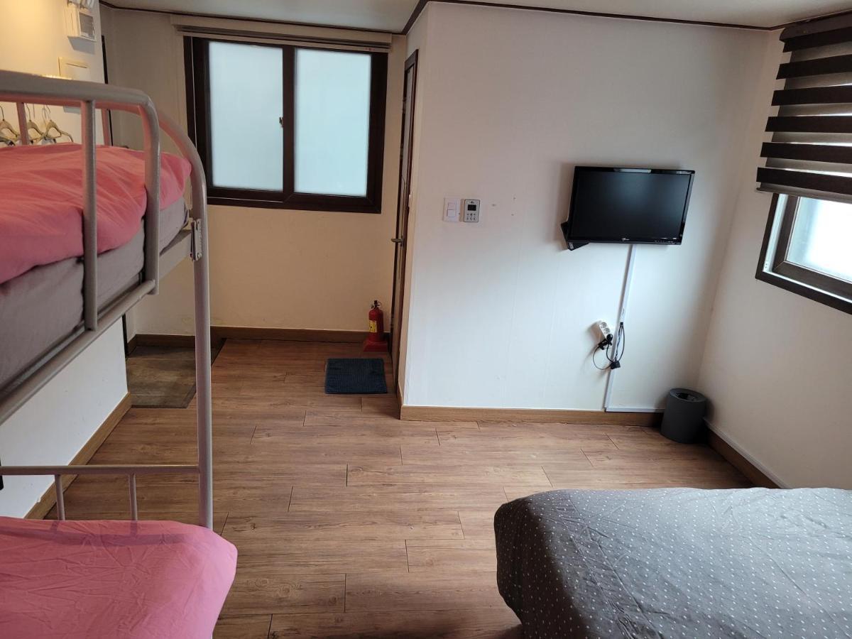 Olive Hostel Myeongdong Seul Exterior foto